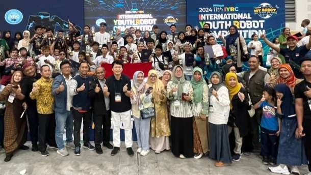 Kisah Anak Muda Indonesia Juara Kompetisi Robotik Dunia 2024